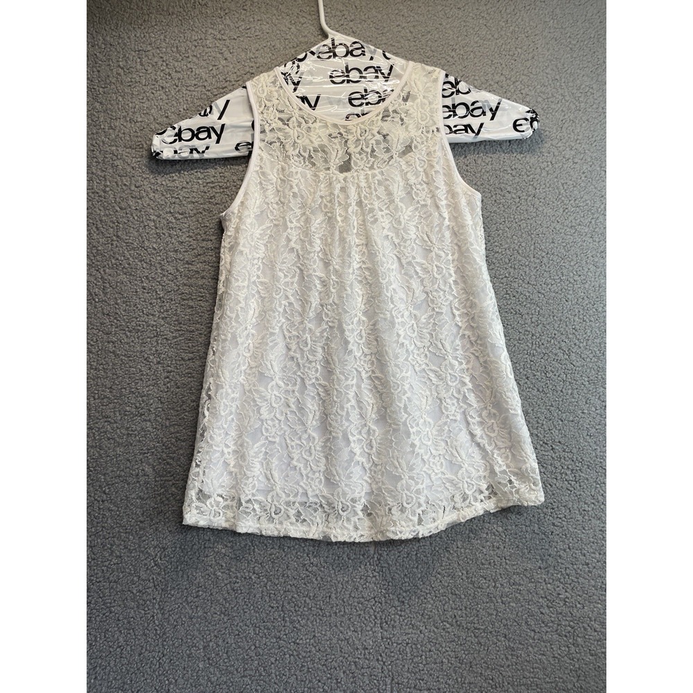 Shannon Ford, New‎ York lace,  sleeveless shirt, size M